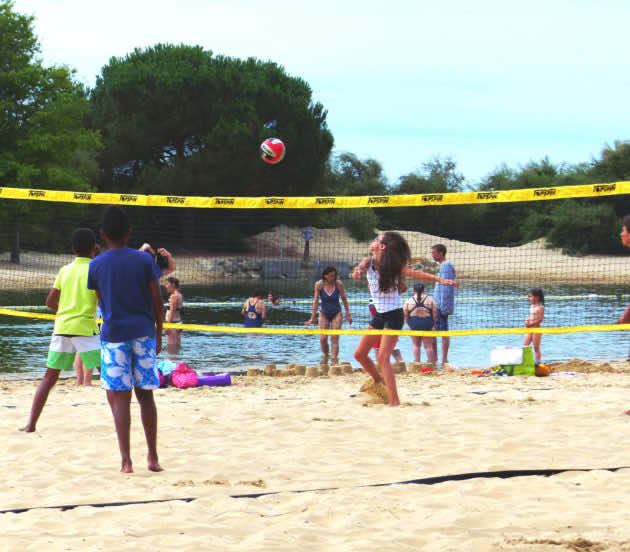 CAP33 Volley au plan de baignade de Saint Brice