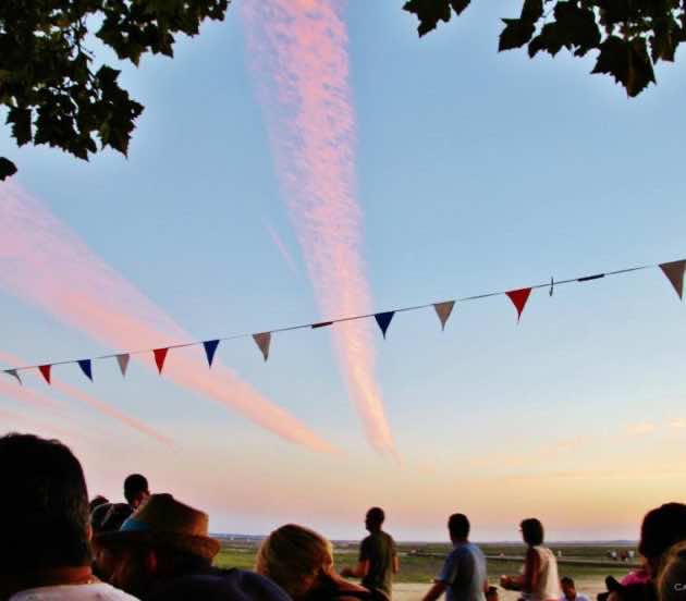 Coucher de soleil lors de la Fête de l'Huître d'Arès